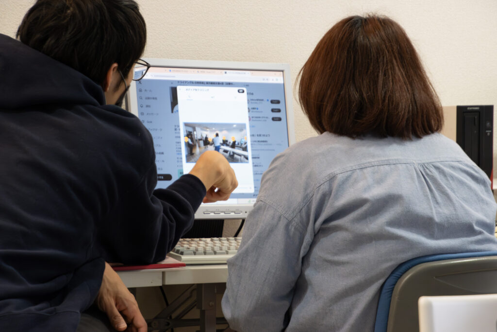 就労継続支援トライアングル藤森の利用者の作業風景その2