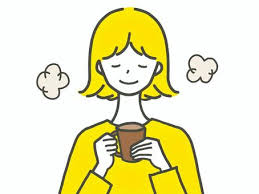 コーヒーを飲む女性